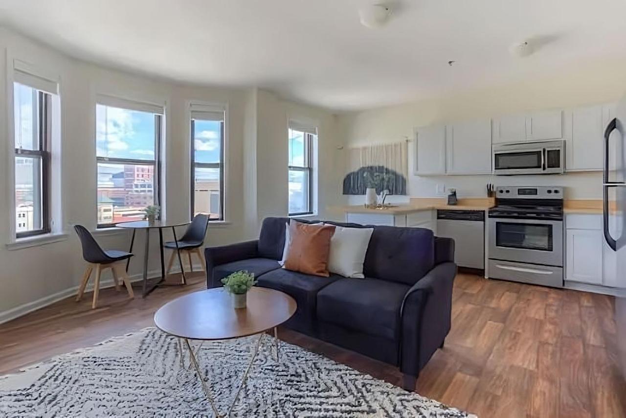 Perfect 1Br In Prime Location & View Of Stadiums Detroit Exteriér fotografie